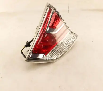 Nissan X-Trail T32 Tailgate rear/tail lights