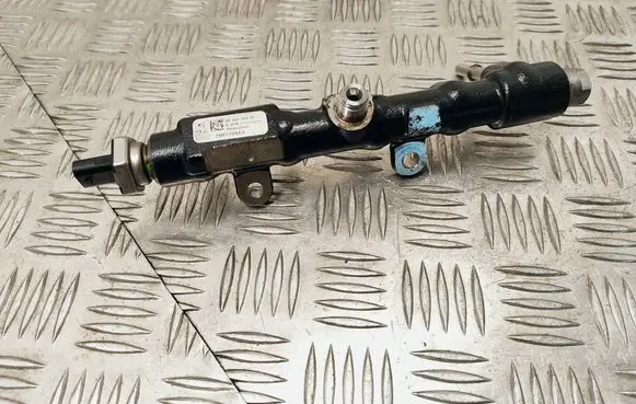 Ford Transit - Tourneo Connect Fuel main line pipe 9825589880 190170663 9826744680