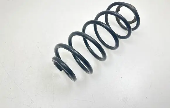 Toyota Yaris Rear coil spring