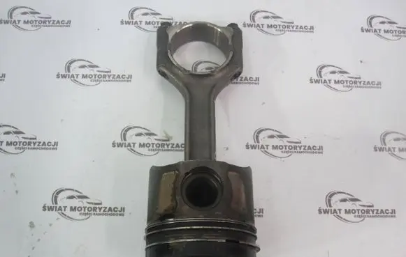 Opel Insignia A Piston with connecting rod 438
