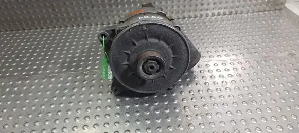 BMW 8 E31 Generator/alternator 0120468033 0120468032 1197311027