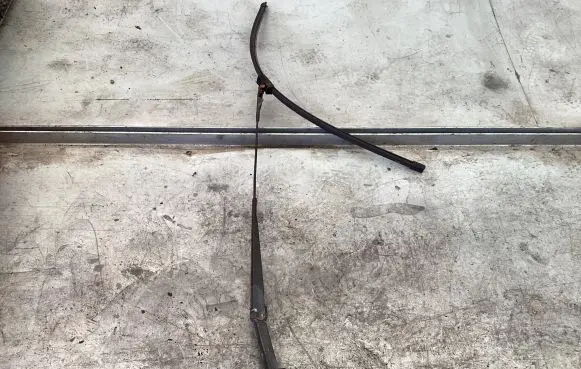 Citroen C4 Grand Picasso Windshield/front glass wiper blade 9684103580