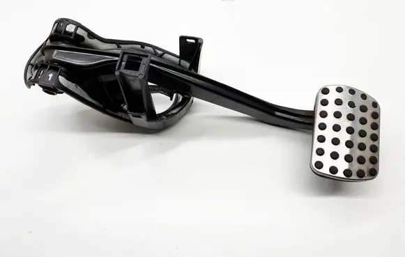 Mercedes-Benz C W204 Brake pedal 204292015 A2042902301