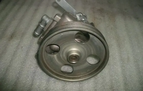 Peugeot Boxer Power steering pump 1245324685679