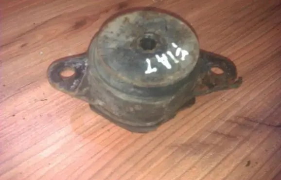 Fiat Bravo - Brava Engine mount bracket