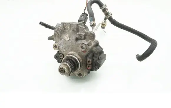 Mercedes-Benz E A207 Fuel injection high pressure pump A6510700601