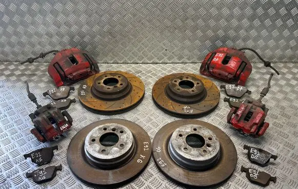 BMW 3 E92 E93 Brake discs and calipers set