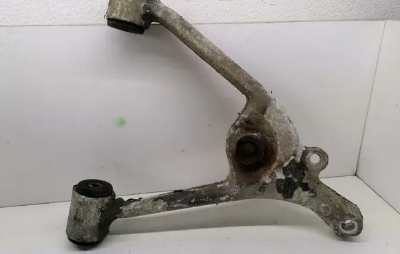 Rear upper control arm/wishbone
