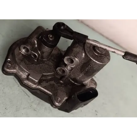 Audi A6 S6 C6 4F Intake manifold valve actuator/motor 059129086K A2C53247616 1019880S05