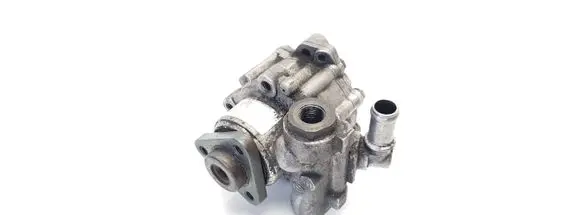 Audi A6 S6 C5 4B Power steering pump 4B0145155R
