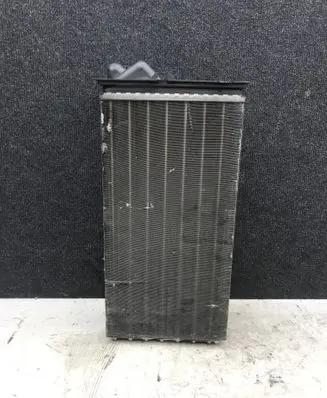 Mercedes-Benz Sprinter W901 W902 W903 W904 Coolant radiator