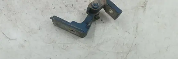 Audi A4 S4 B6 8E 8H Front door upper hinge 