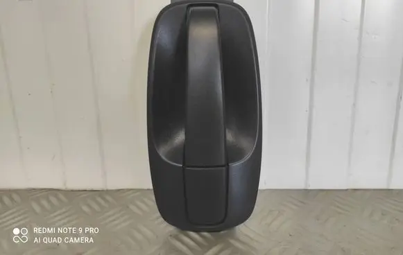 Opel Vivaro Front door exterior handle 8200897943 93862213 N0503567