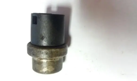 Coolant temperature sensor