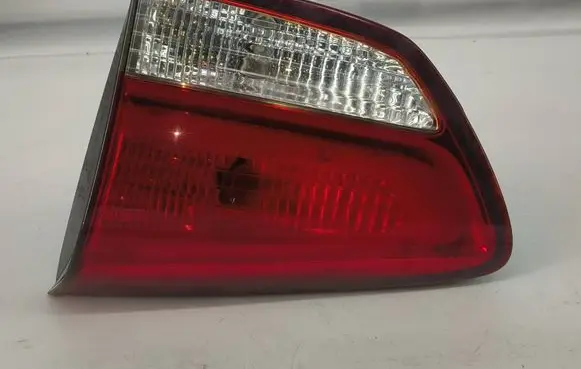 KIA Carens III Tailgate rear/tail lights 92404A4