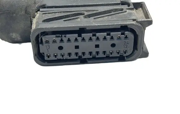 BMW 3 G20 G21 Fuel injector wires 7599696 41202