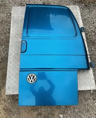 Volkswagen Transporter - Caravelle T4 Rear door