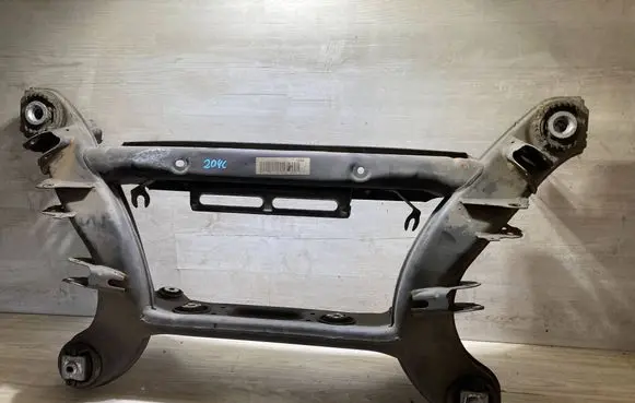 Mercedes-Benz C W204 Rear beam 2043501509