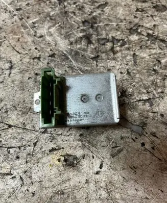 Volkswagen Sharan Heater blower fan relay W19B647BD 0959283G