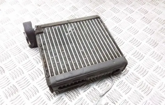 Air conditioning (A/C) radiator (interior)