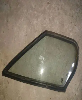 Citroen Jumper Front door vent window glass four-door 