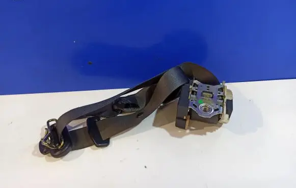 Jaguar X-Type Front seatbelt 33046445 4X43F61295CD