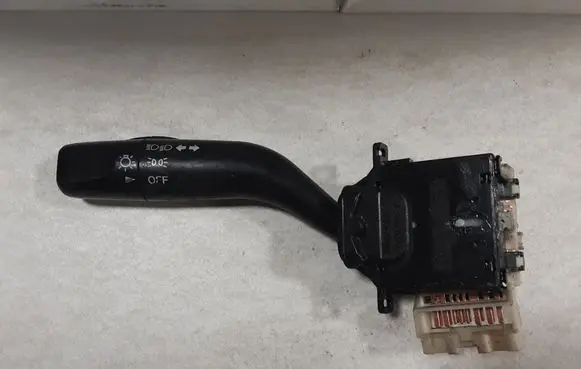 Mazda Premacy Indicator stalk 17A089