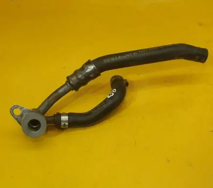 Audi A8 S8 D4 4H Engine coolant pipe/hose 057121598M 057121598H