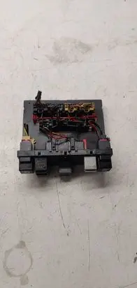 Volkswagen PASSAT B6 Comfort/convenience module 3C0937049E F005V00526 02051452