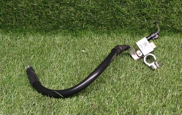 Audi A6 S6 C7 4G Negative earth cable (battery) 8T0915181
