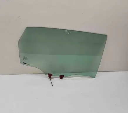 Nissan Qashqai J12 Rear door window glass 43R011582 823006UA0A