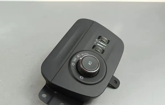 Jeep Grand Cherokee WL Light switch P68365329AB