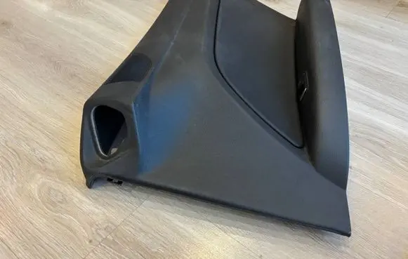 Mercedes-Benz E A207 Rear door card panel trim A2076902425 14122201 02062600