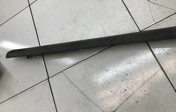 Ford Focus Front sill trim cover 3M51R13201