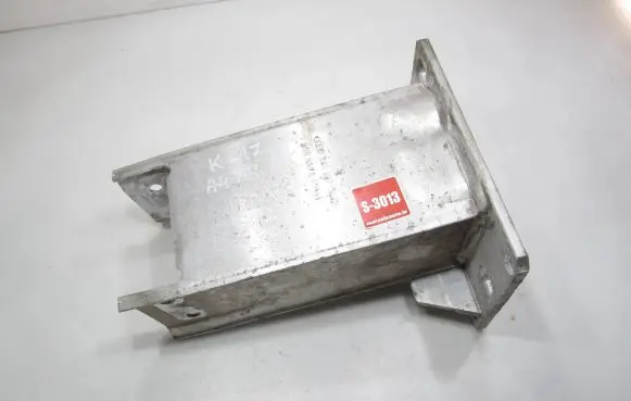 Audi A4 S4 B8 8K Front bumper shock/impact absorber 8K0807133C