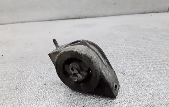 Mercedes-Benz A W168 Engine mount bracket A1682400618