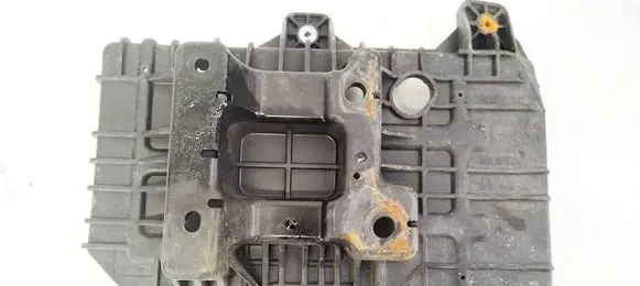 Battery box tray