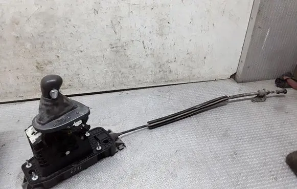 Seat Altea XL Gear shifter/selector 1K2713025AA