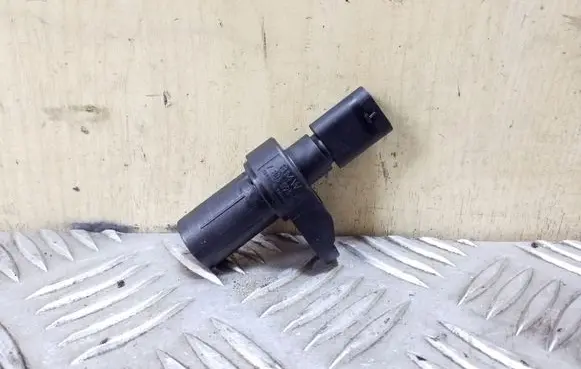 BMW 5 F10 F11 Camshaft position sensor 7803093