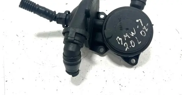 BMW 3 E90 E91 Breather/breather pipe/hose 7526654
