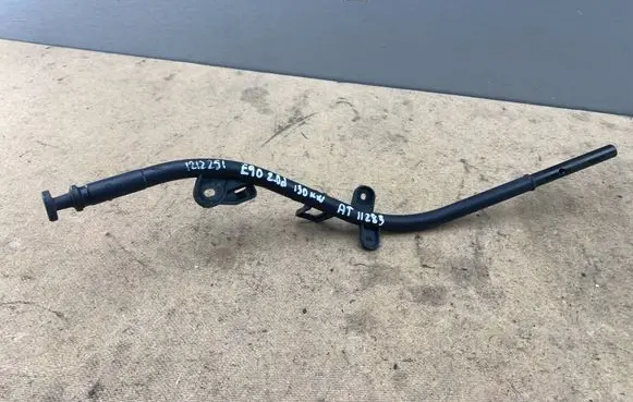 BMW 3 E90 E91 Oil level dip stick 779799805 11437797998 7797998