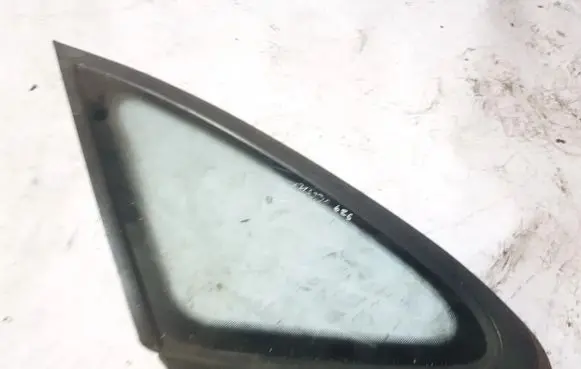 Mazda 626 Rear side window