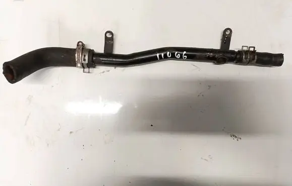 Engine coolant pipe/hose