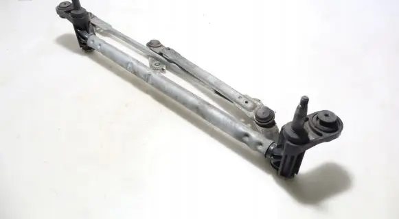 Seat Leon (5F) Front wiper linkage 