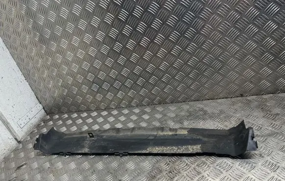 Volkswagen Tiguan Radiator trim 5N0121341