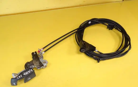 Suzuki Liana Fuel cap flap release cable 