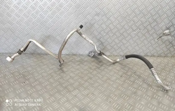 Renault Trafic III (X82) Air conditioning (A/C) pipe/hose 924804190R