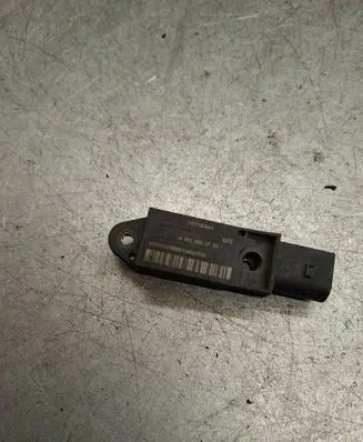 Mercedes-Benz E W211 Airbag deployment crash/impact sensor A0028202726