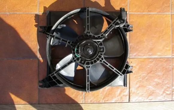 Hyundai Accent Electric radiator cooling fan LE544 ACKOJAA52010015