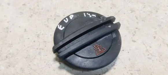 Volkswagen e-Up Coolant expansion tank/reservoir cap 3C0121321